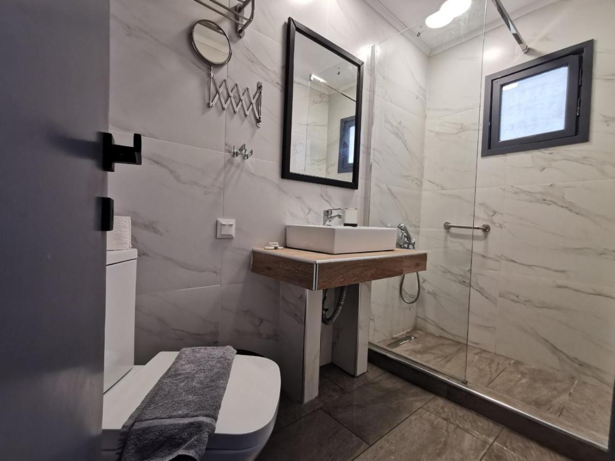 Amalthea Aparthotel Mola Kalyva Bagian luar foto