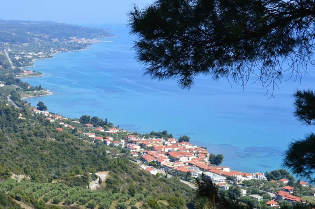 Amalthea Aparthotel Mola Kalyva Bagian luar foto
