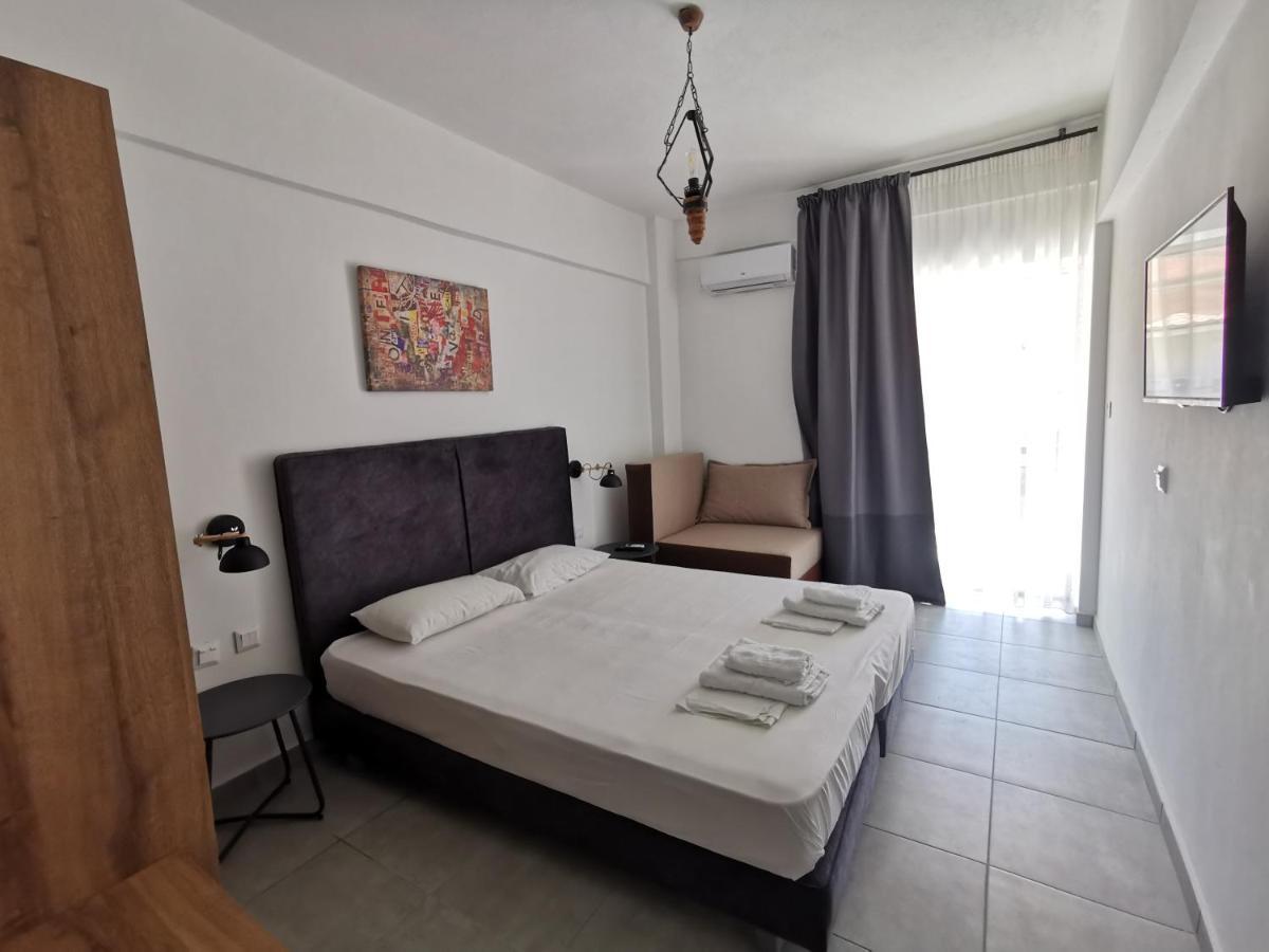 Amalthea Aparthotel Mola Kalyva Bagian luar foto