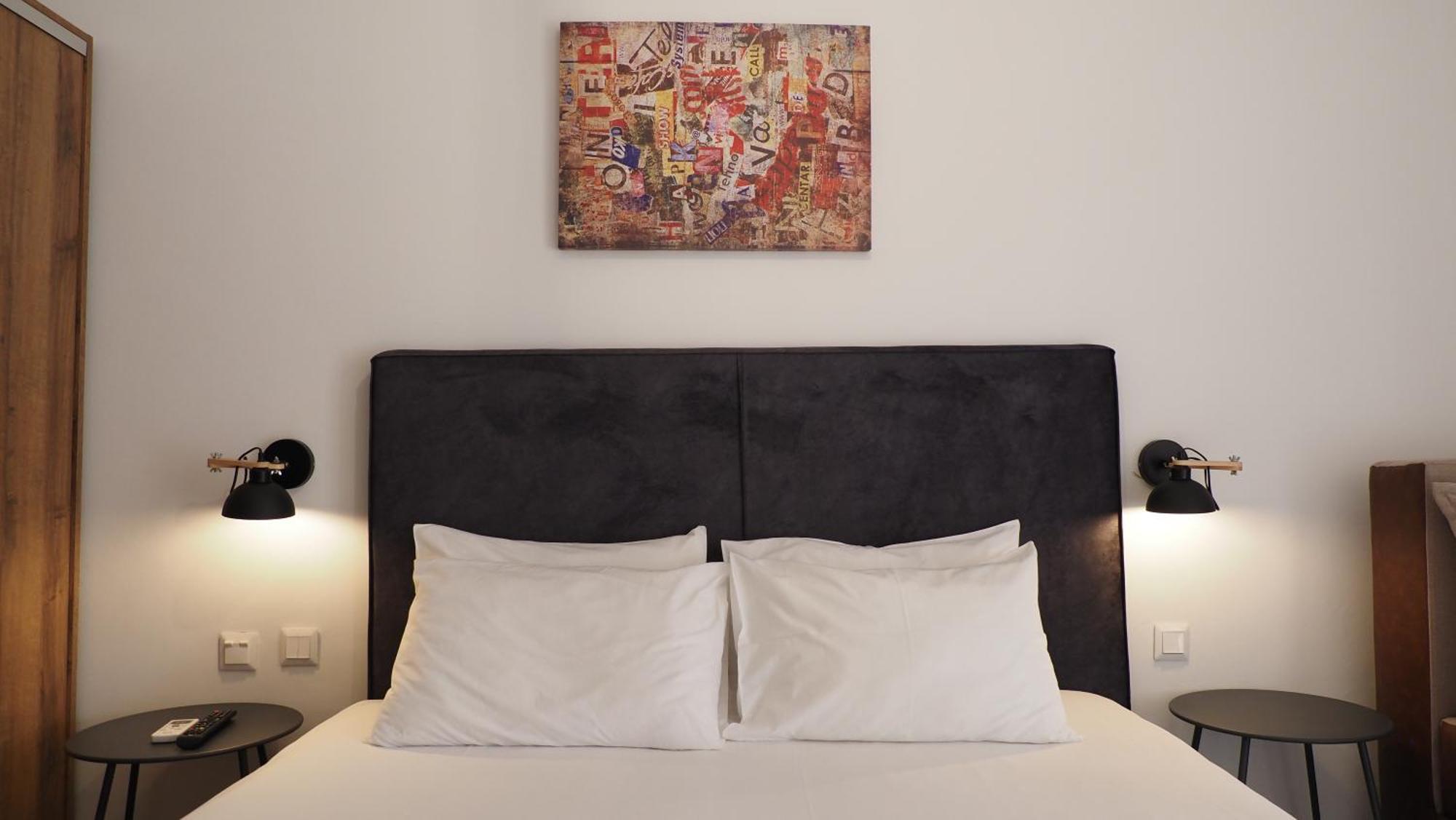 Amalthea Aparthotel Mola Kalyva Bagian luar foto