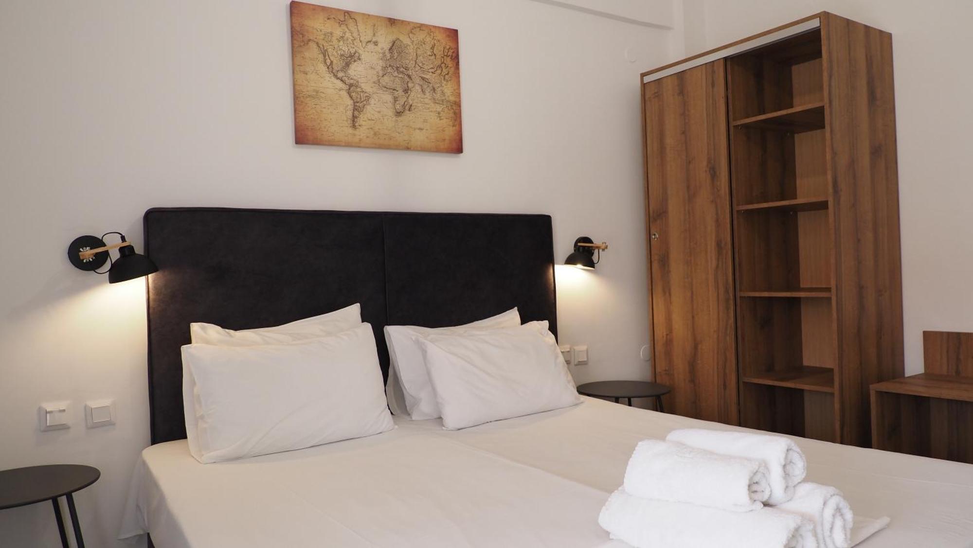 Amalthea Aparthotel Mola Kalyva Bagian luar foto